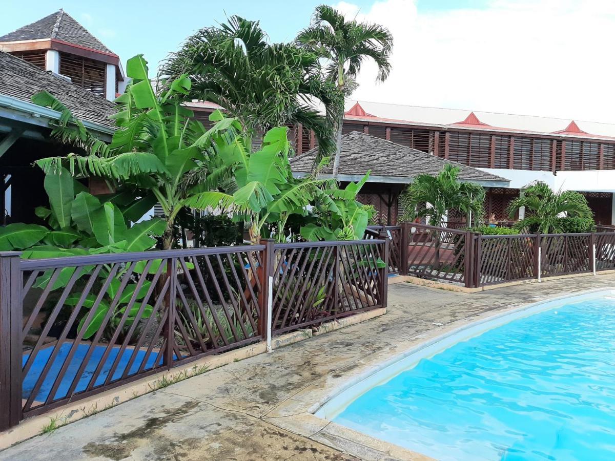 F3 _ Kaz Ananas Passion Au Manganao Apartment แซงต์-ฟรองซัวส์ ภายนอก รูปภาพ